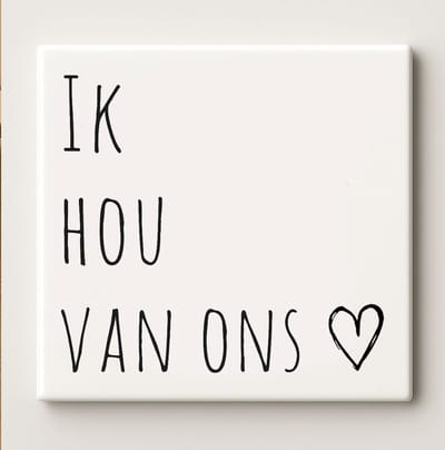 Ik Hou van Ons Keramische Tegel – 15x15cm Romantische Minimalistische Wanddecoratie Cadeau voor Koppels & Woondecoratie