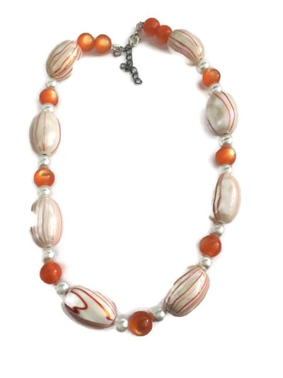 Petra's Sieradenwereld -Ketting oranje met wit (767)