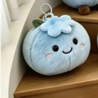 Porte-clés Peluche Myrtille Porte-bonheur, Pendentif Sac & Dos Poupée Fruit Sans Souci Cadeau bleu