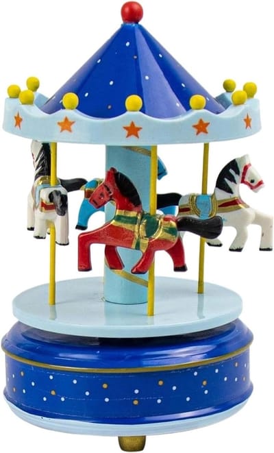 Muziekdoos Carrousel - Speeldoos Paarden - Decoratie Kamer - Symbool Liefde - 19.5 cm Hoog - Wit