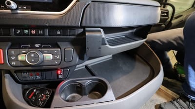 Brodit ProClip houder geschikt voor DAF XD / XF / XG 2022 - Center mount