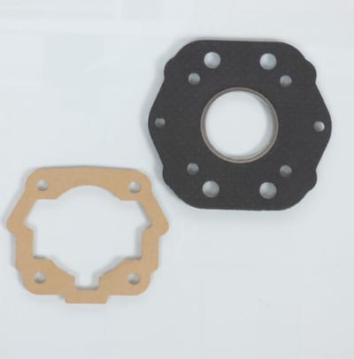 RSM motorafdichting voor Derbi Motorcycle 50 Euro2 motor 1996 tot 2005 fiber cilinderkoppakking en voet Nieuw