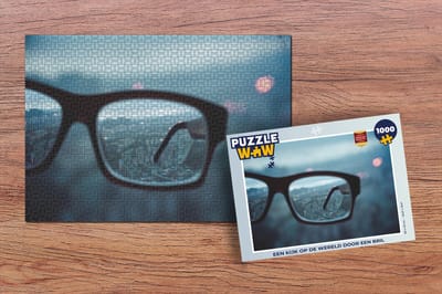 Puzzel Een kijk op de wereld door een bril - Legpuzzel - Puzzel 1000 stukjes volwassenen
