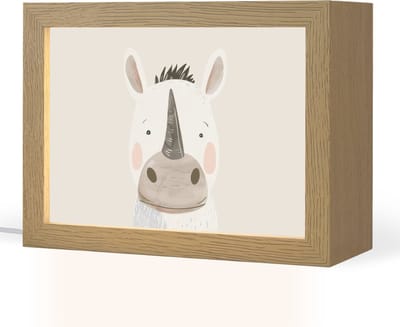 Nachtlampje 20x15 cm - Kinder lampje - Neushoorn - Wilde dieren - Pastel kleuren - Tafellamp kinderkamer - Slaapkamer lamp - Bedlamp kinderen - Kinderlampje stopcontact - Wandlamp babykamer - Nachtlampjes