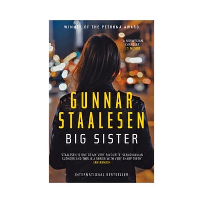 Grote Zus door Gunnar Staalesen Paperback Boek 9781912374199