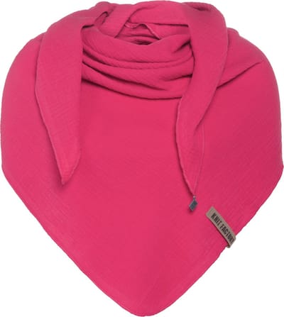 Knit Factory Liv Gebreide Omslagdoek - Driehoek Sjaal Dames - Katoenen sjaal - Zomersjaal - Luchtig en zacht - Zomer stola - Fuchsia - Felroze - Duurzaam - 190x85 cm - 100% Biologisch katoen