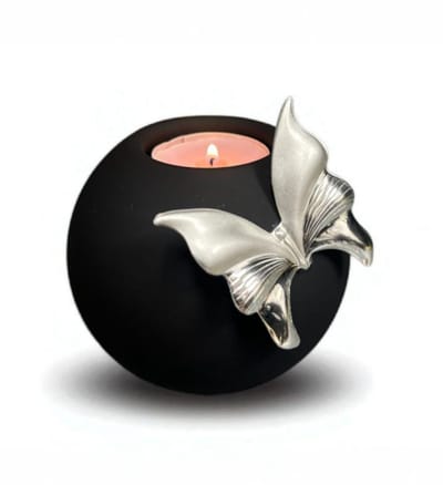 Mini Urn met kaarshouder - Glas - Handgemaakt - Zwart / Zilver - 250 ml - Urn voor mensen - Urn voor dieren - Incl. deksel, kaarsje & aszakje - verzilverde vlinder (.925)