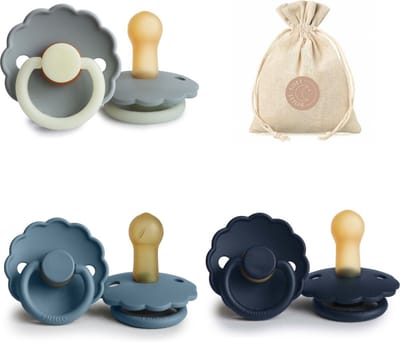 FRIGG Daisy T1 - Dark Navy , Glacier Blue, Night French Grey + Bolletoet speenzakje - 0-6 maanden