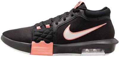 LeBron Witness VIII Sportschoenen Mannen - Maat 42.5