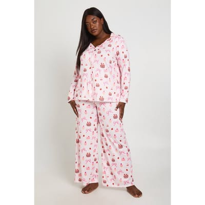 boohoo Dames Plus Maat Pyjama Set Met Taart En Strik Print - Shirt Met Lange Mouwen & Broek | Roze | Maat: 44