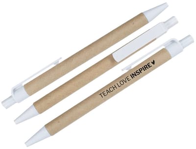 Cadeau pen voor Juf of Meester – Blauwe Inkt – Pen van Gerecycled Kraftpapier – Bedankje Leerkracht