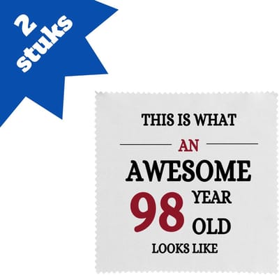 Akyol - this is what an awesome 98 year old looks like brillendoekjes - Hoera 98 jaar - iemand die 98 jaar is geworden - de jarige - verjaardagscadeau - kado - geschenk - gift - leuke verjaardagscadeau - felicitatie - 17,8 bij 17,8 cm - 2 stuks