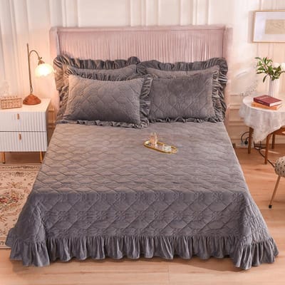 Zachte fluwelen dikke winterbedovertrek Ruffle bed Plaid Linnen Bedsprei op het bed deken quilt Bedspreien voor tweepersoonsbed laken 2pillowcase48x74cm gray