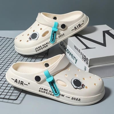 Zomer Heren Sandalen Lichtgewicht Huis Strand Sandalen Dames Slippers Buiten Sneldrogend Plat Zacht EVA Gaten Schoenen Dames Klompen 2024 42-43 white