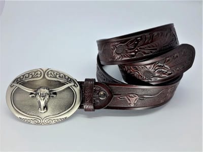 RR20-17b.120 : Longhorn Skull Big Buckle aan donkerbruin Leren Riem, Skull & Flower 120cm