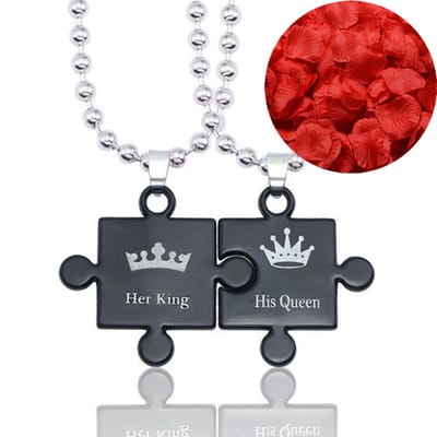 King & Queen Ketting Set + Rozenblaadjes = Valentijn Cadeautje voor Hem en Haar - Valentijnsdag - Valentijn Cadeautje voor Mannen