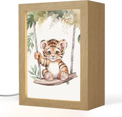 Nachtlampje 15x20 cm - Kinder lampje - Tijger - Dier - Kinderen - Jungle - Tafellamp kinderkamer - Slaapkamer lamp - Bedlamp kinderen - Kinderlampje stopcontact - Wandlamp babykamer - Nachtlampjes