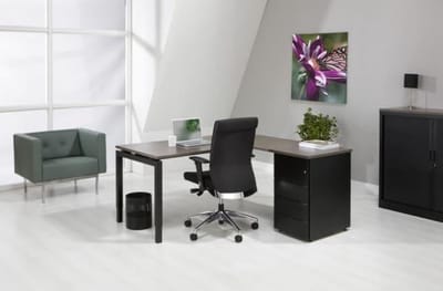 4-Poots hoekbureau met ladenblok Kubus 180 x160cm Ladeblok 4 lades met pennenlade bladkleur Robson Eiken framekleur Zwart (RAL9005) wingzijde Links