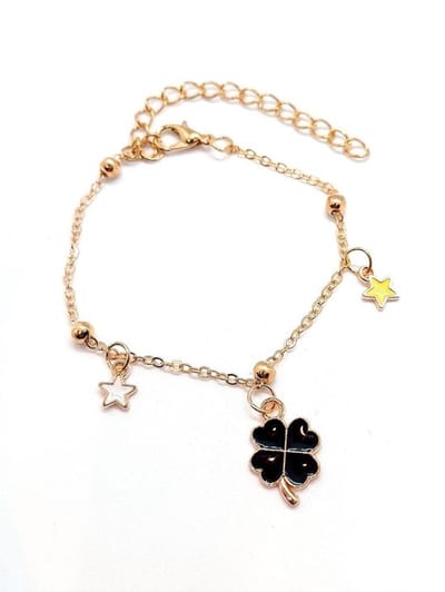 Armband Meisje- Geluk- Armband Klaver- Meisjes armbandje met klavertje- Armband Ster- Bedelarmband- Goudkleurig- Kinderarmband Zwart- Kind-LiLaLove