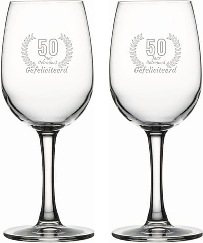 Gegraveerde set witte wijnglazen 26cl Gefeliciteerd 50 jaar getrouwd