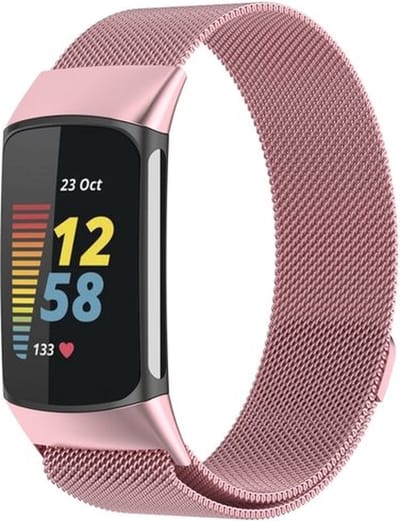 By Qubix - Compatible Fitbit bandje - Milanese bandje - Rosé roze - Geschikt voor FitBit Charge 5 - Horlogeband - smartwatchbandje
