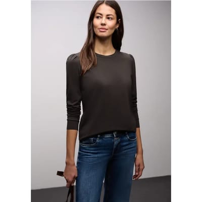 Shirt met rimpels