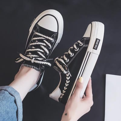 Canvas Schoenen Dames Nieuwe Zomer Veelzijdige Schoenen Kinderontwerp Niche Witte Schoenen Zwarte Board Schoenen 40 zwart