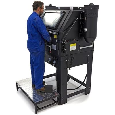HBM SBC 990 Hoge Druk Straalcabine Met 2 Afzuigers