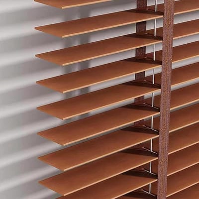 Houten Jaloezieën - Raamdecoratie - Privacy en Zonwering - Massief Tung Hout - 50mm Lamellen - Natuurlijk Hout