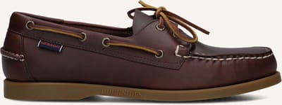 Classic Leather Boat Shoes with Moc Toe Construction and Lace-Up
