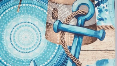Strandlaken 100x180 cm - Maritiem Ontwerp met Vuurtoren en Schelpen - Blauw - 100% Katoen Velours - Oeko-Tex Gecertificeerd