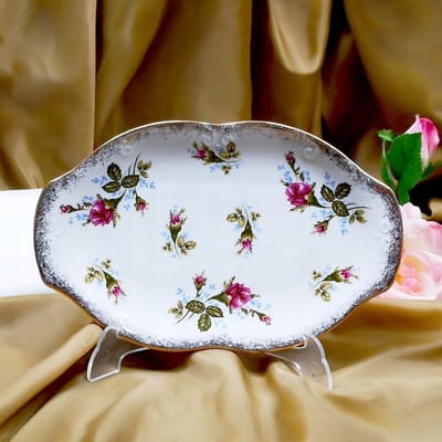 Ovaal porseleinen bord 24cm - Camelia - Goudkleurig - Handgemerkt