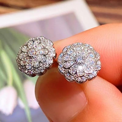 Nieuwe Fijne Bloem Stud Oorbellen Bling Kubieke Zirconia Oorpiercing Voor Vrouwen Delicieuze Bruiloft Mode Sieraden gray