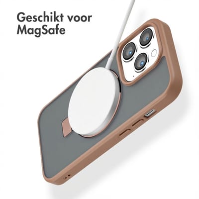 Accezz Hoesje - Geschikt voor Apple iPhone 14 Pro - Ring Stand Backcover geschikt voor MagSafe - Bruin