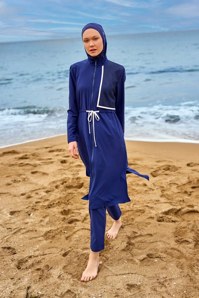 Marineblauwe, bescheiden badmode Burkini-set met volledige dekking