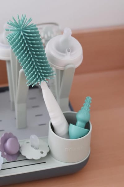 Flessenborstel en speenborstel - Baby accessoires - Flessen reinigen - Zachte siliconen borstels - Geïntegreerde mini-punt - Saliegroen