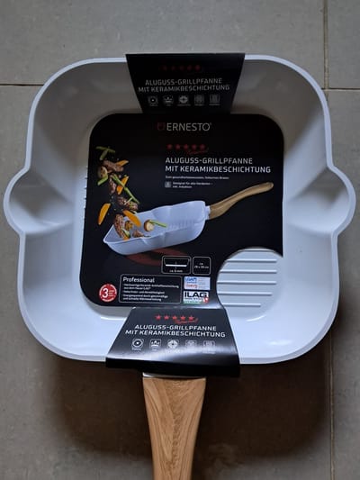 Ernesto Gegoten Aluminium Grillpan - Vierkant 28 x 28 x 5 cm - Wit - Keramische coating - Hittebestendig tot 250C