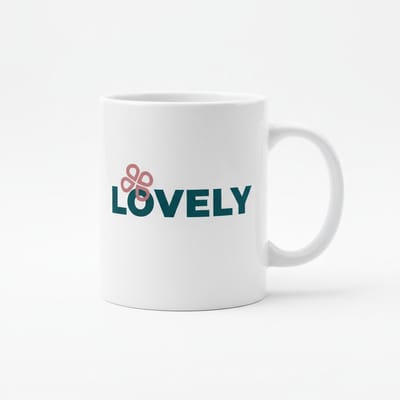 Minimalistische Positieve Tekst Mok 330 ml – “Lovely” – Stijlvolle Keramische Koffie- en Theemok voor Dagelijks Gebruik
