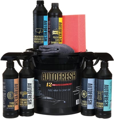 AutoFresh Luxe Autoreinigingsset, 9-delige Autowas Set, Complete Interieur & Exterieur Reinigingsproducten, Inclusief Bekledingreiniger, Velgenreiniger, Autoshampoo, Microvezeldoek, Spons & Emmer