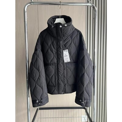 Waterdichte Katoenen Jas Dames Serie Traf Winter Aankomst Gewatteerd Grote Zak Capuchon en Lange Mouw Damesjas XS