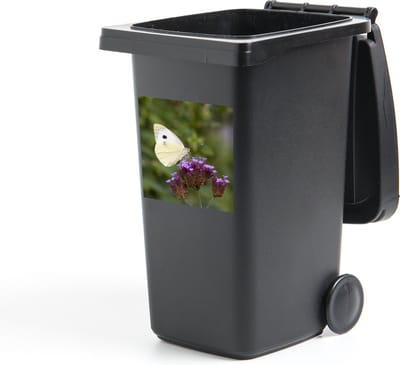 Container sticker Witjes - Koolwitje vlinder op kleine paarse bloemen Klikosticker - 40x40 cm - kliko sticker - weerbestendige containersticker