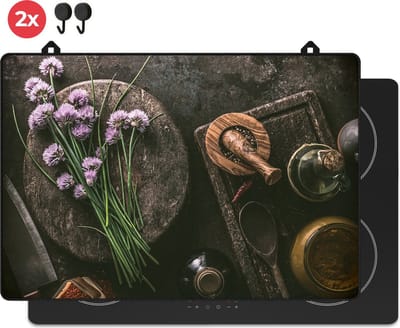 KitchyMist Inductie Beschermer 76x52 cm - Stilleven met Kruiden en Specerijen - Kookplaat Beschermer - Afdekplaat voor Kookplaat - Inductie Mat - Spatscherm Achterwand Keuken