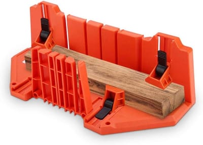 Verstekbak met antislip snoeizaag - 14 inch handzaaggereedschap voor hout, met klem - sneden onder verschillende hoeken