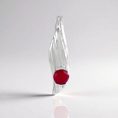 Cavill - Zilveren Hanger - 925 Sterling Zilver Geplatineerd - Frambozen Chalcedoon Cabochon 1,15 ct - Ronde Rode Edelsteen - Luxe Chalcedoon Sieraden