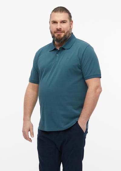 Klassiek piqué polo met geborduurd logo en zijsplitten s.Oliver