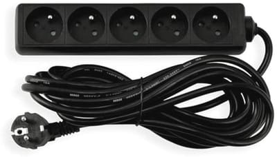 Stroomverlengkabel 5 meter met 5x 230V stopcontacten - Platte stekker - IP20 Bescherming - Zwart