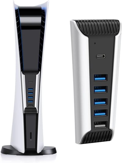 De USB-hub is een snelle USB-poortverlenger met vier USB 2.0-poorten, één USB 3.1-poort en één oplaadpoort. Hij is Geschikt voor PS5-accessoires en kan ook worden gebruikt USB-verlengadapter geschikt voor PlayStation UHD en Digital Edition-consoles.