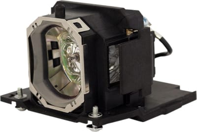 Beamerlamp geschikt voor de HITACHI CP-X9 beamer, lamp code DT01141. Bevat originele UHP lamp, prestaties gelijk aan origineel.