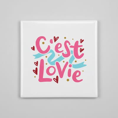 C’est La Vie Tegel – Schattige Franse Liefdesquote Wanddecoratie – Keramische Tegel 15 x 15 cm