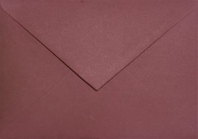 Gladde bordeaux enveloppen A6 - 114 x 162 mm - 25 stuks - NK natgelijmde - 120 gram - Keaykolour - Netuno